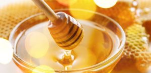 فوائد العسل الأبيض للامساك