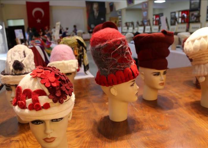 مصانع القبعات في تركيا