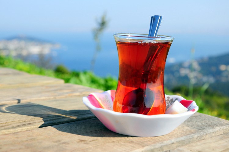 لأنواع المختلفة للشاي في تركيا